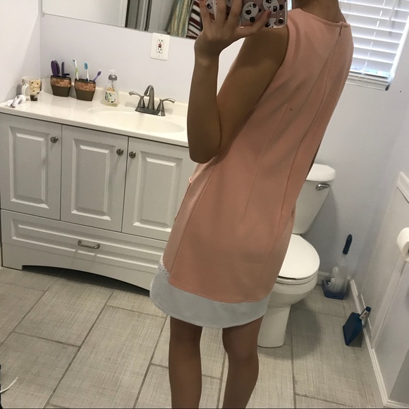 Casual dress - Picture 3 of 7